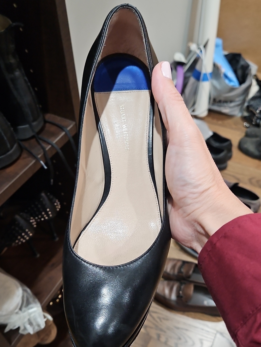 Stuart Weitzman Black Leather Classic Pump with Blue Inset